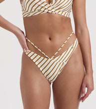 Load image into Gallery viewer, Beachlife | Spice Stripe V-detail Bikini Bottom
