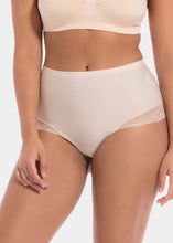 Load image into Gallery viewer, Magic | Dream Hi-Thong Lace | Latte
