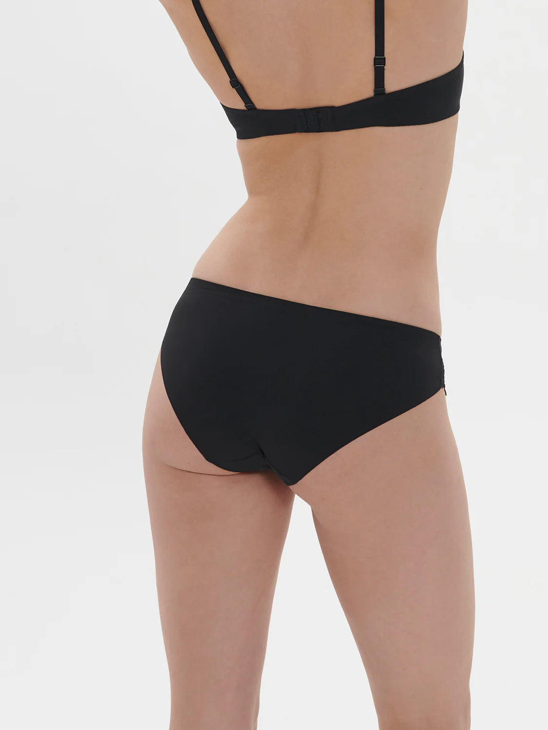 Simone Perele | Wish Brief | Black