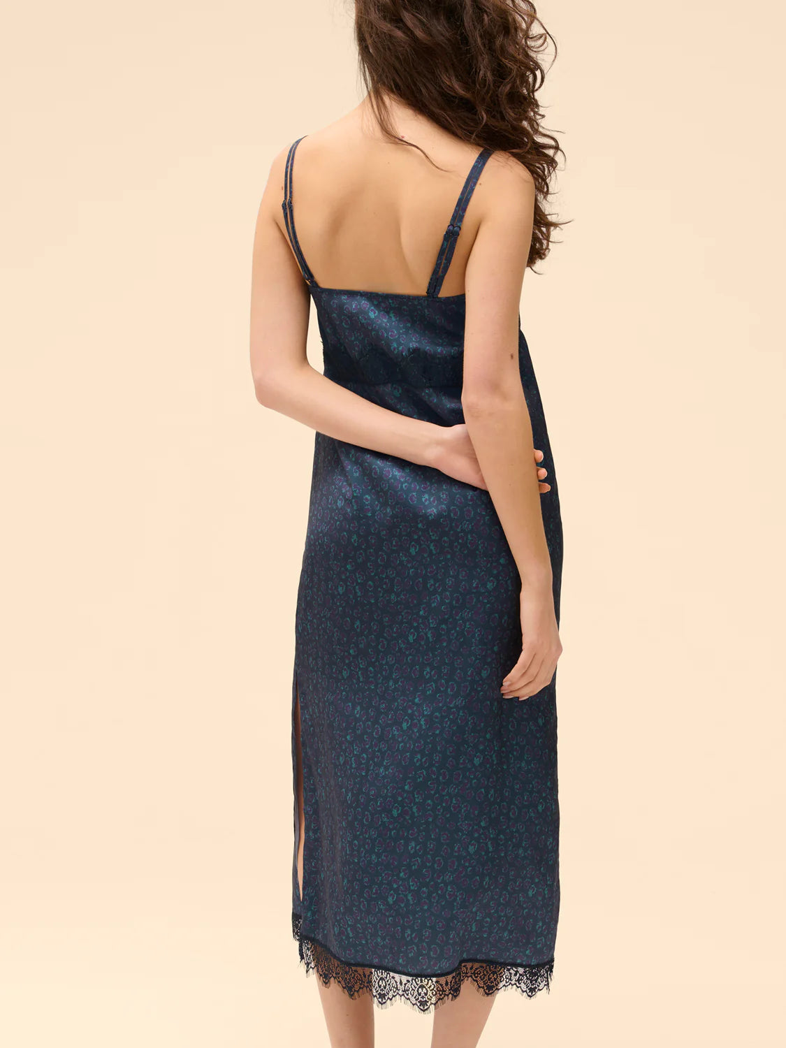 Simone Perele | Satin Secrets Long Nightdress | Feline Blue