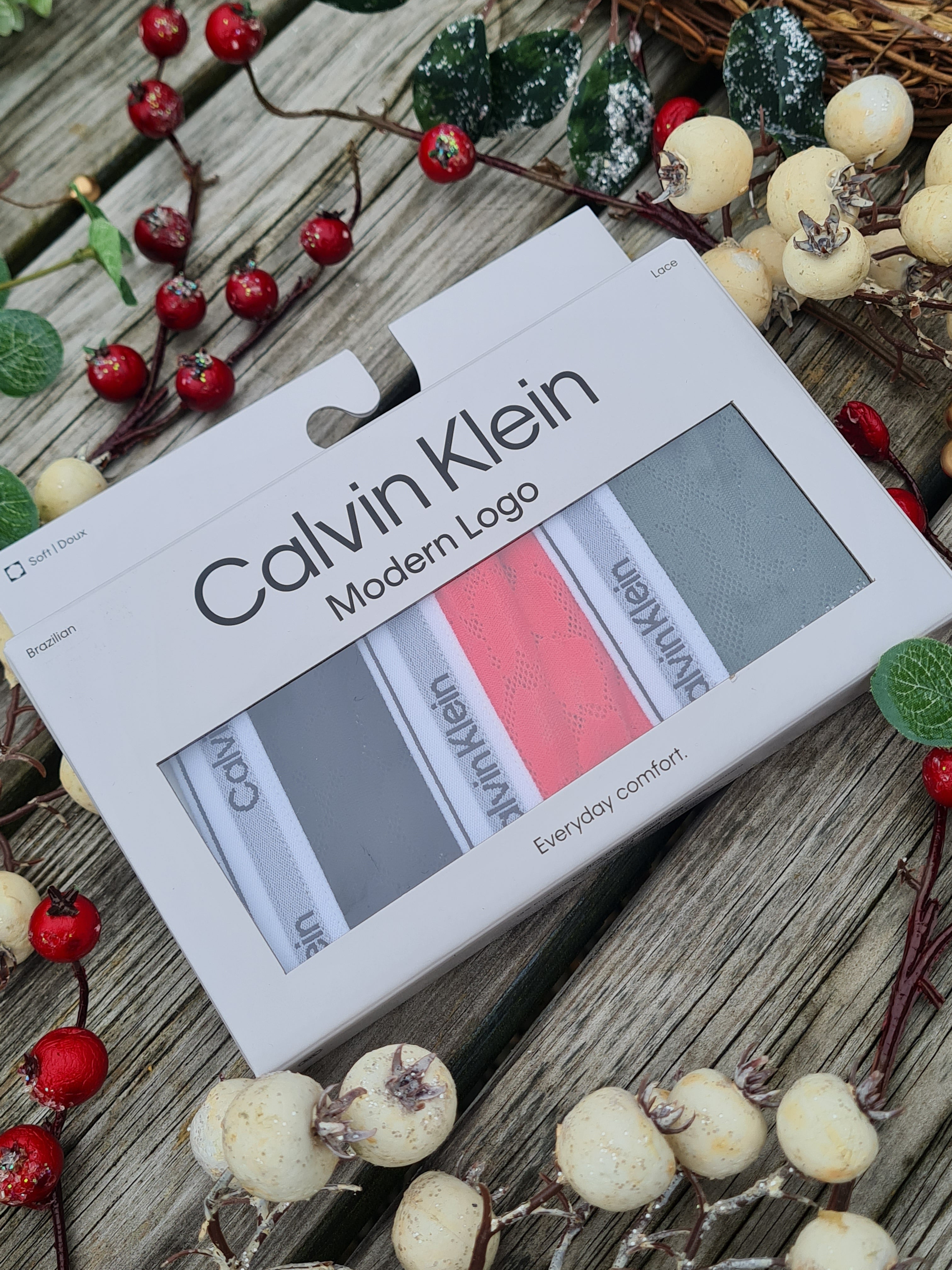Calvin Klein | 3 Pack Brazilian | Black /Pink /Green