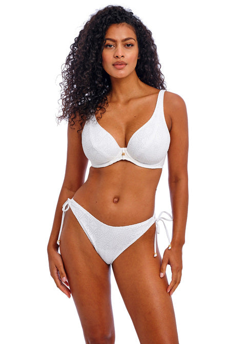 Freya | Nomad Nights High Apex Bikini Top | White