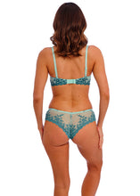 Load image into Gallery viewer, Wacoal | Embrace Lace Plunge | Eggshell Blue
