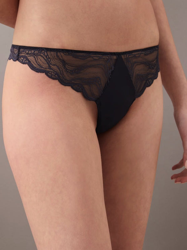Calvin Klein | Sensual Stretch Lace Thong | Speakeasy