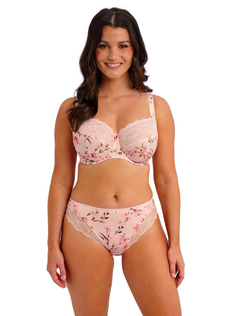 Fantasie | Lucia Brief | Rosewater