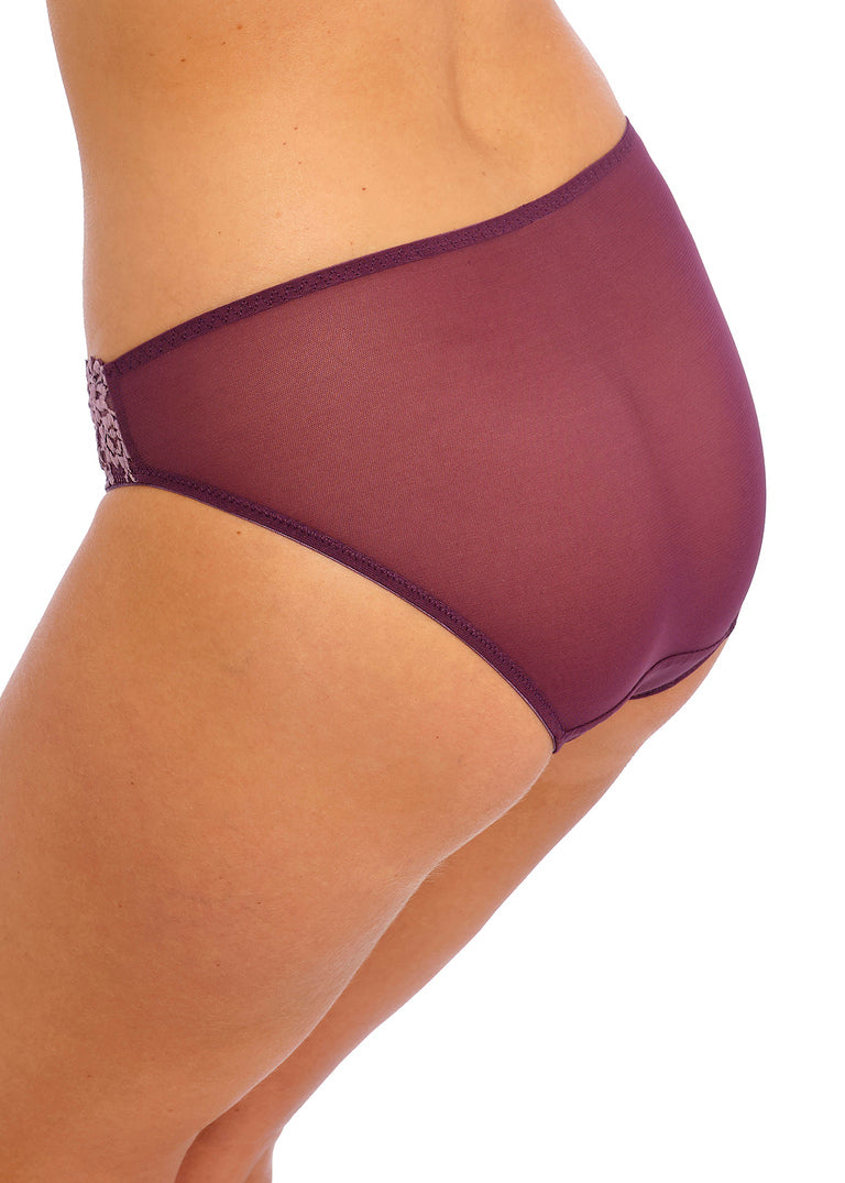 Wacoal | Embrace Lace Brief | Plum