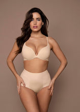 Load image into Gallery viewer, Wacoal | Ines Secret Push Up Bra | Frappe
