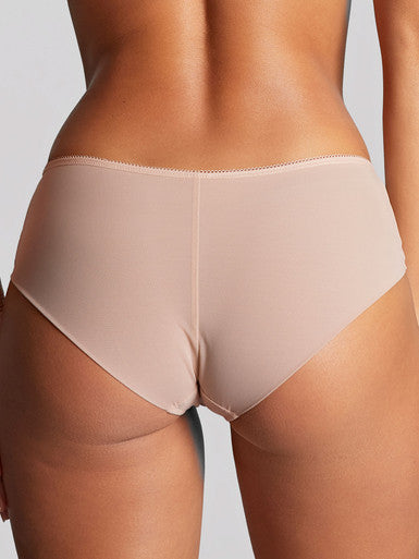 Panache | Cari Brief | Champagne