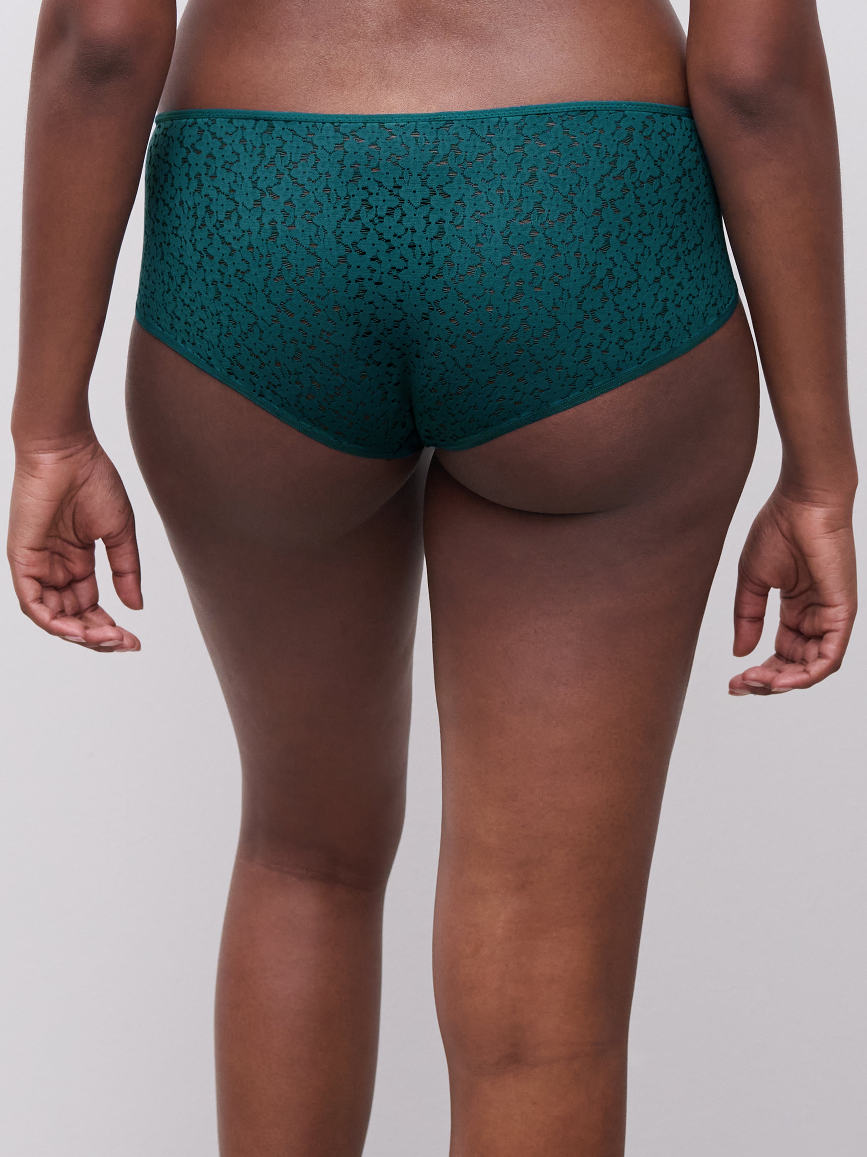 Chantelle | Norah Covering Shorty | Oriental Green