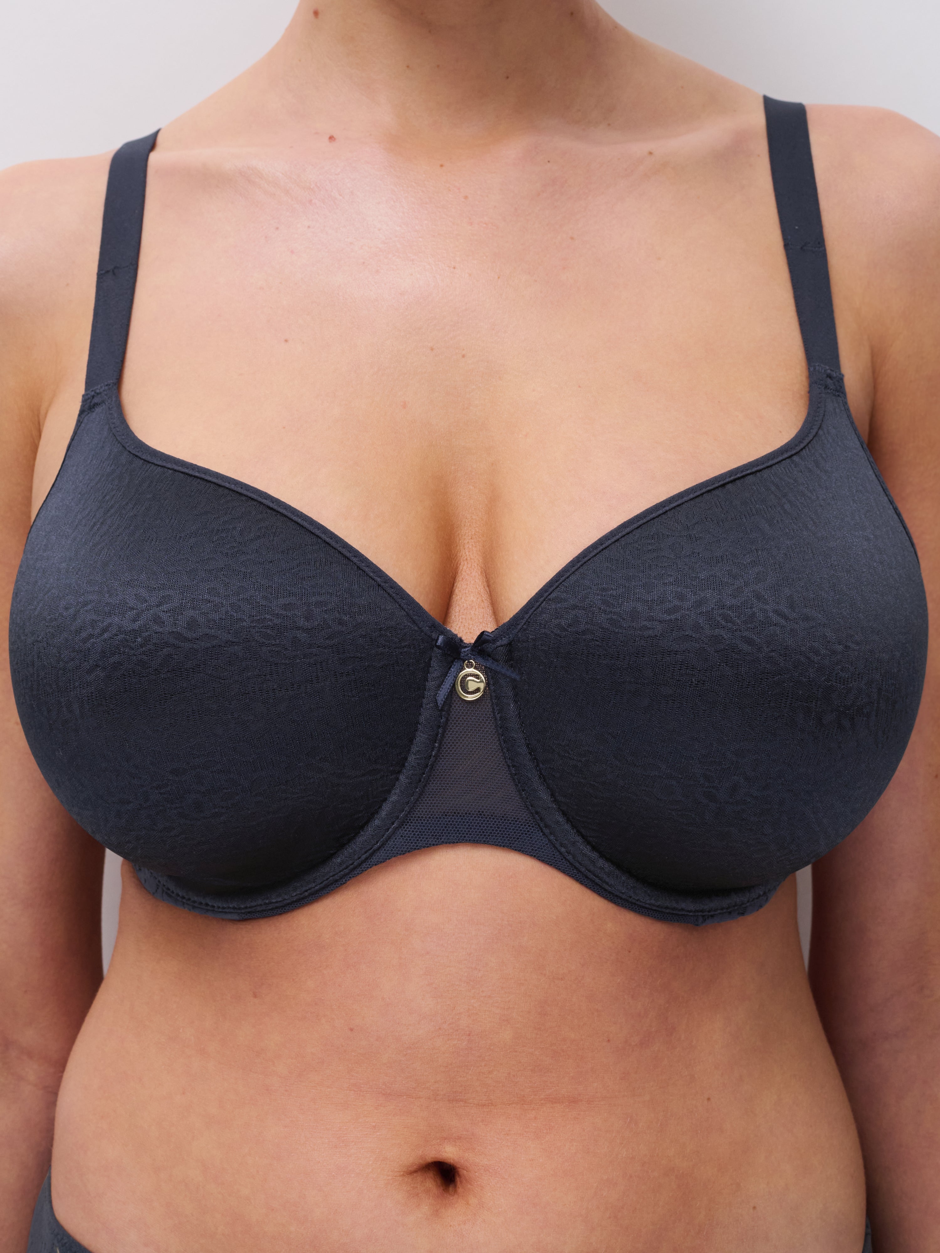 Chantelle | Norah Covering Spacer Bra | Ultramarine