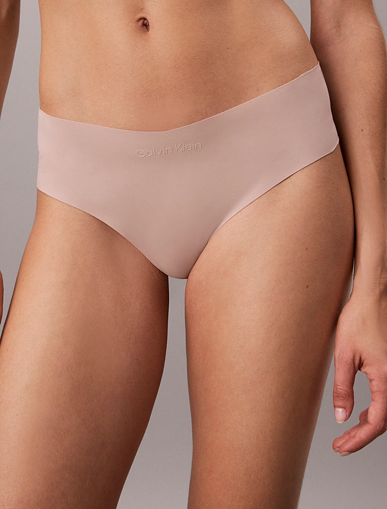 Calvin Klein | Thong | Cedar