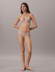 Calvin Klein | Thong | Cedar