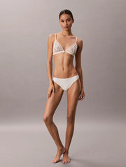 Calvin Klein | Unlined Triangle Bra Eternal Stretch Lace | Ivory