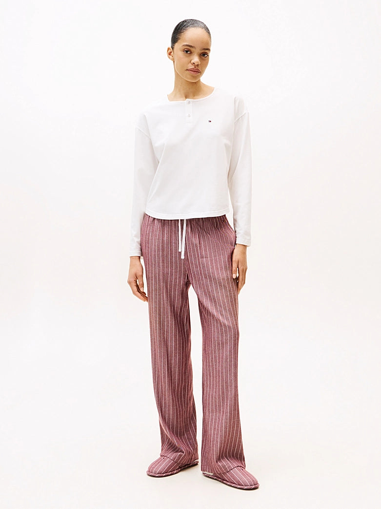 Tommy Hilfiger | Flannel Pyjamas & Slippers Gift Box | Ecru / Stripe Rouge