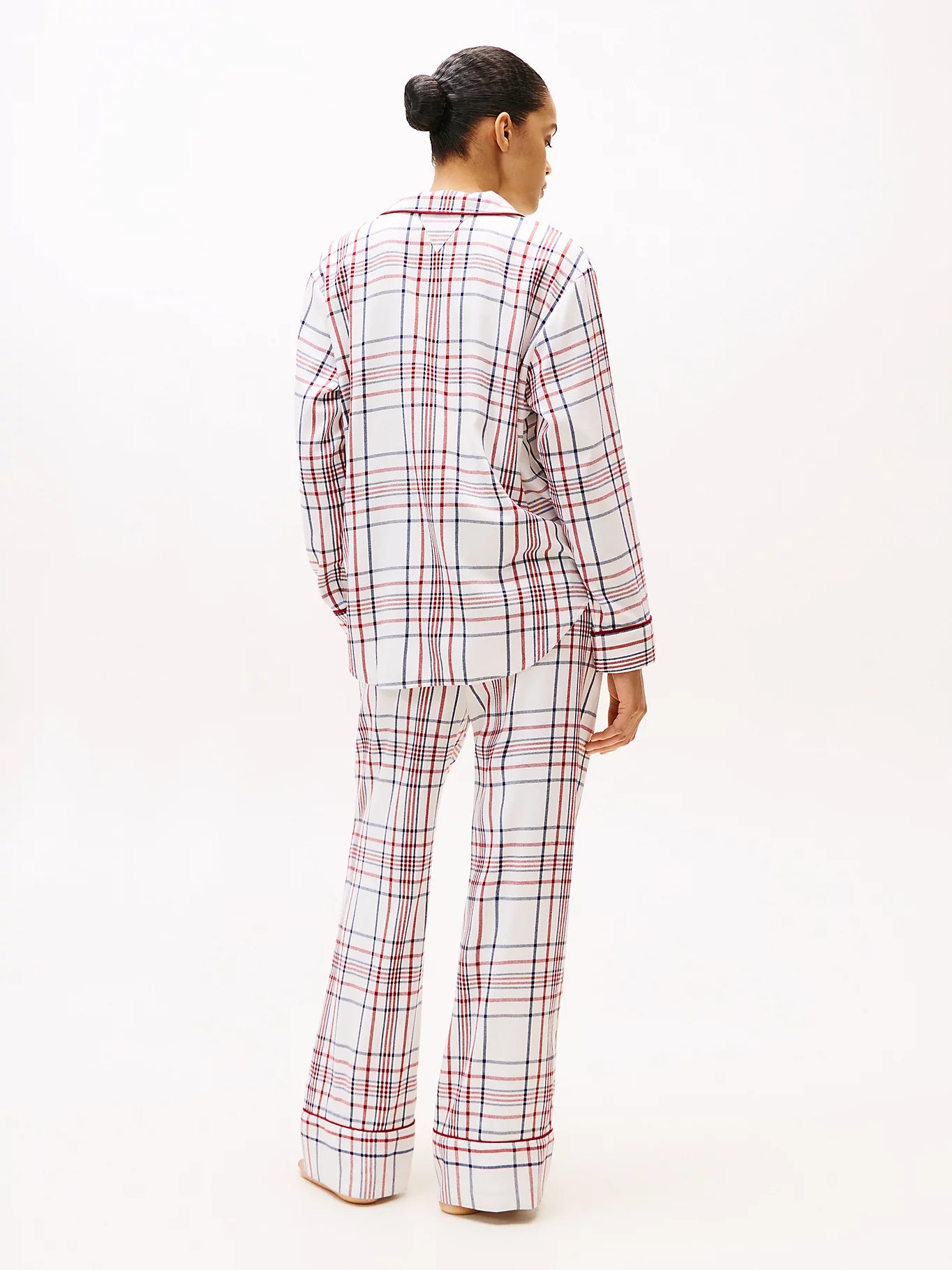 Tommy Hilfiger | Flannel Pyjamas & Slippers Gift Box | City Plaid Ivory Silk