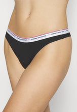 Load image into Gallery viewer, Tommy Hilfiger | 3 Pack Bikini Thong | Rouge / Oat
