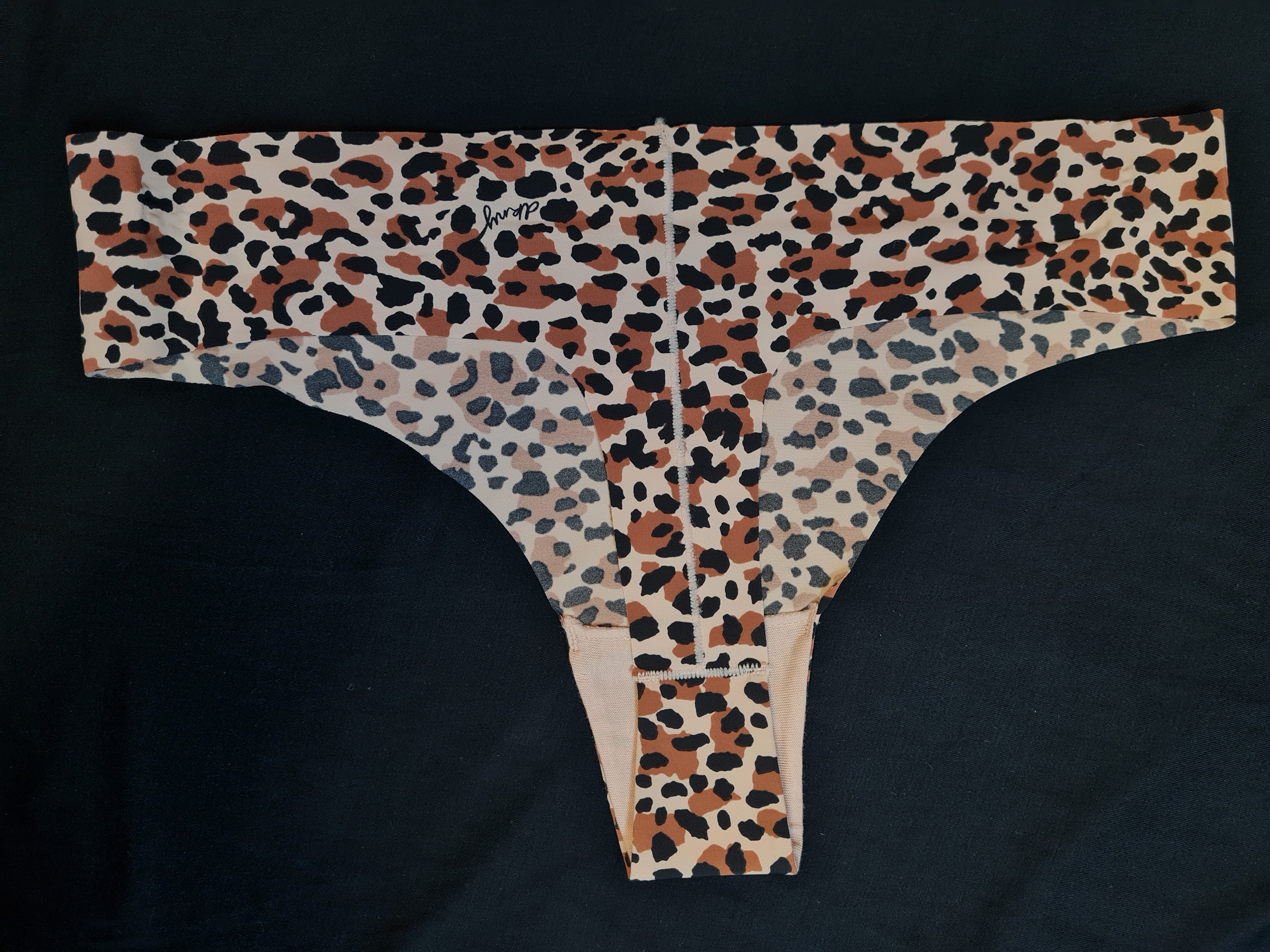DKNY | Seamless Thong | Leopard