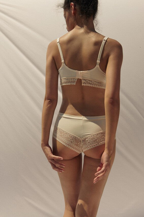 Maison Lejaby | Daphne Tanga