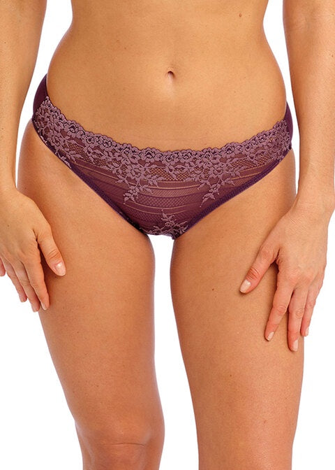 Wacoal | Embrace Lace Brief | Plum