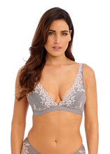 Load image into Gallery viewer, Wacoal | Embrace Lace Bralette | Crystal Pink

