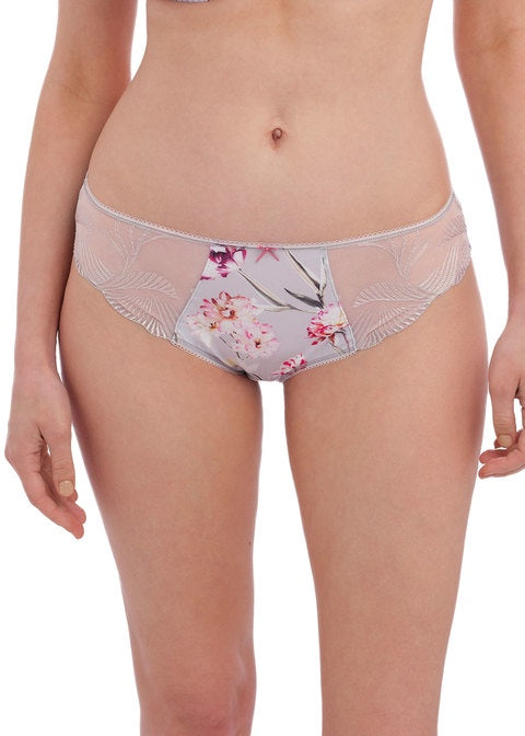 Fantasie | Skylar Brief