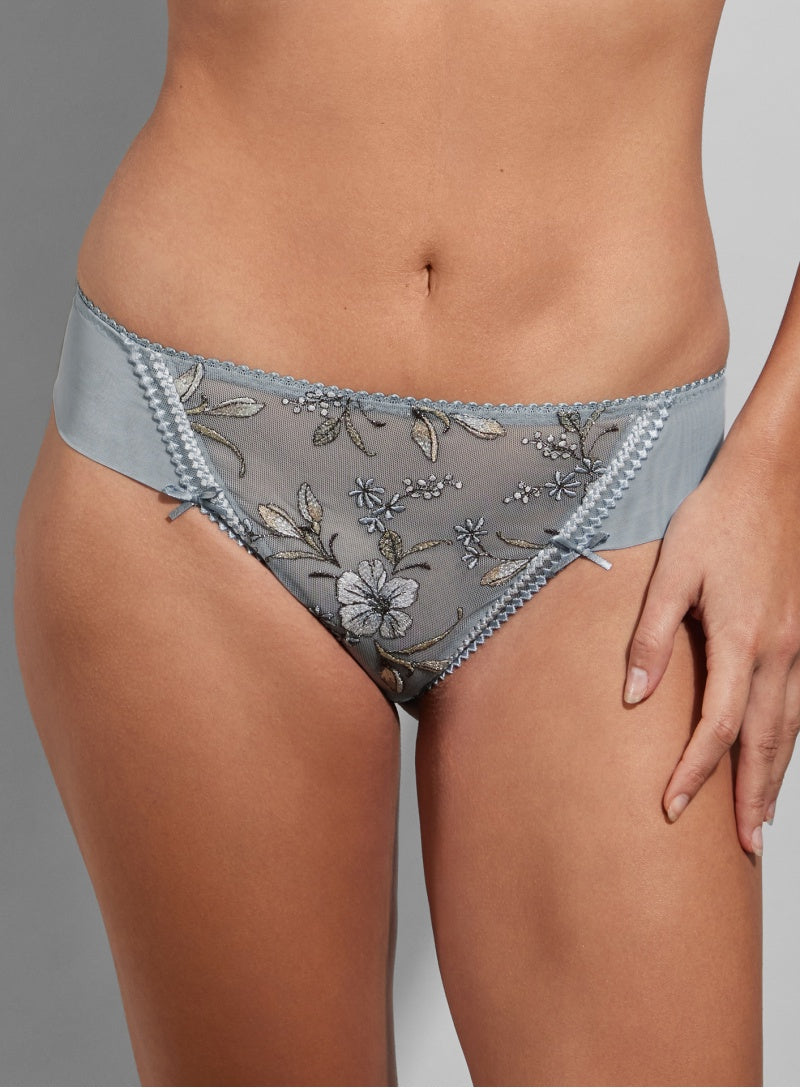 Empreinte | Lauren Thong | Sky