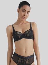 Load image into Gallery viewer, Tommy Hilfiger | Balconette Bra Shell Lace
