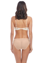 Load image into Gallery viewer, Wacoal | Embrace Lace Contour | Nude
