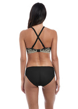 Load image into Gallery viewer, Wacoal | Embrace Lace Plunge | Black
