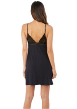 Load image into Gallery viewer, Wacoal | Raffine Chemise | Black
