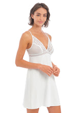 Load image into Gallery viewer, Wacoal | Raffine Chemise | White
