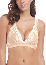 Load image into Gallery viewer, Wacoal | Embrace Lace Bralette | Nude
